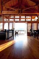 Carmel Beach Private Lodges