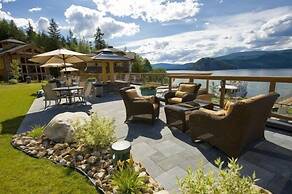 Carmel Beach Private Lodges