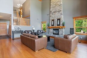 Carmel Beach Private Lodges