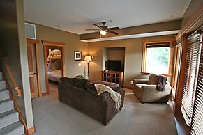 Carmel Beach Private Lodges