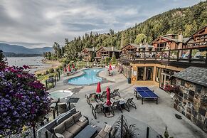 Carmel Beach Private Lodges