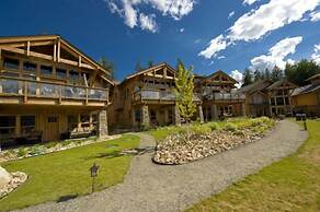 Carmel Beach Private Lodges