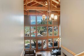 Carmel Beach Private Lodges