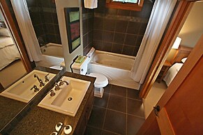 Carmel Beach Private Lodges