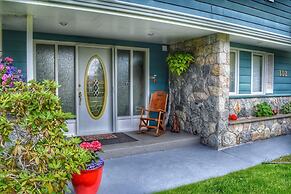 Sunny Shuswap B&B