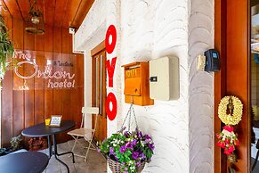 OYO 895 The Onion Hostel