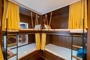 OYO 895 The Onion Hostel