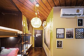 OYO 895 The Onion Hostel