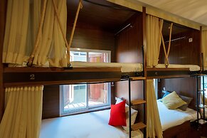 OYO 895 The Onion Hostel