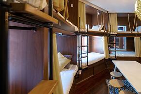 OYO 895 The Onion Hostel