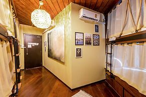 OYO 895 The Onion Hostel