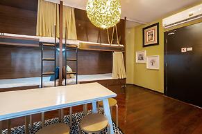 OYO 895 The Onion Hostel