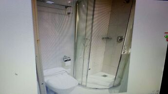 3rd-degree Seascape Apartment Hotel