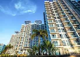 CSuites at 8 Newtown Residences