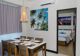 CSuites at 8 Newtown Residences