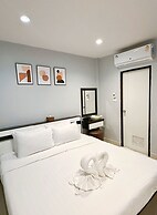 Sampheng Apartment