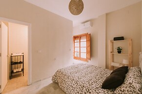 Sevilla Apartments San Luis