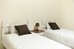 Sevilla Apartments Alfaqueque