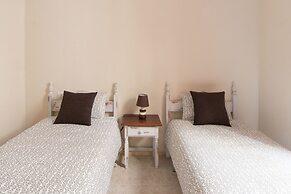 Sevilla Apartments Alfaqueque