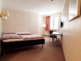 Hotel Pause