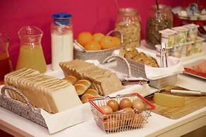 Jardinets Guest House