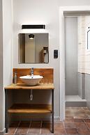 Jardinets Guest House