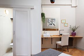 Jardinets Guest House