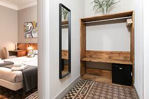 Jardinets Guest House