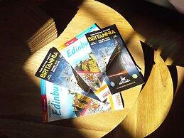 Modern Leith apartment