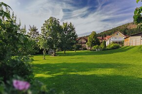 Hollerhöfe Zu Gast im Dorf