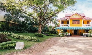 Le Jardin Hotel De Pakse