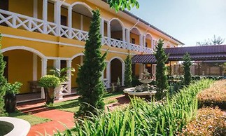 Le Jardin Hotel De Pakse