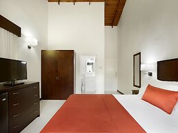 Shirley Retreat Hotel