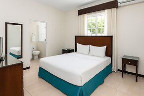 Shirley Retreat Hotel