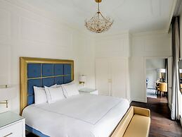 The Adelphi Hotel