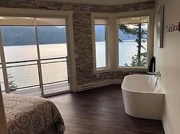 The Lodge on Harrison Lake