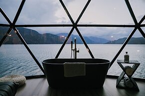 The Lodge on Harrison Lake