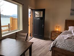 The Lodge on Harrison Lake