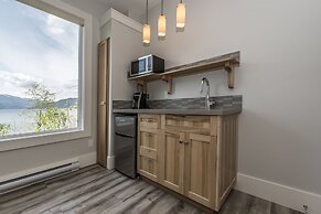 The Lodge on Harrison Lake