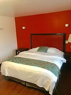 Norwalk Inn & Suites