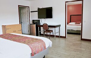 Norwalk Inn & Suites