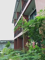 Montra Nakhon Guesthouse