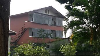 Montra Nakhon Guesthouse