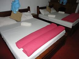 Castlereigh Holiday Bungalow