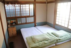 Guest House FUTARENO - Hostel