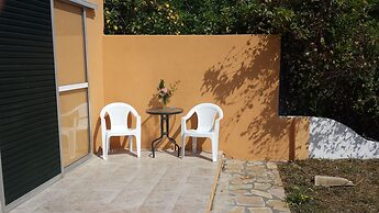 Nikolas Club Apartments