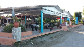 Nikolas Club Apartments