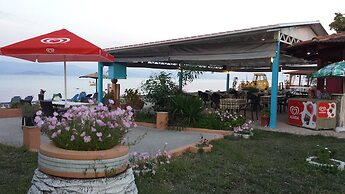 Nikolas Club Apartments