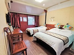 Shaoxing Luxun Native Place Youth Hostel