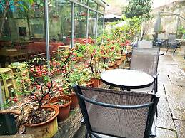 Shaoxing Luxun Native Place Youth Hostel